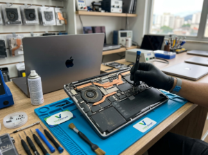 MacBook Aquecendo? Reparo Expert de Ventoinha em Niterói